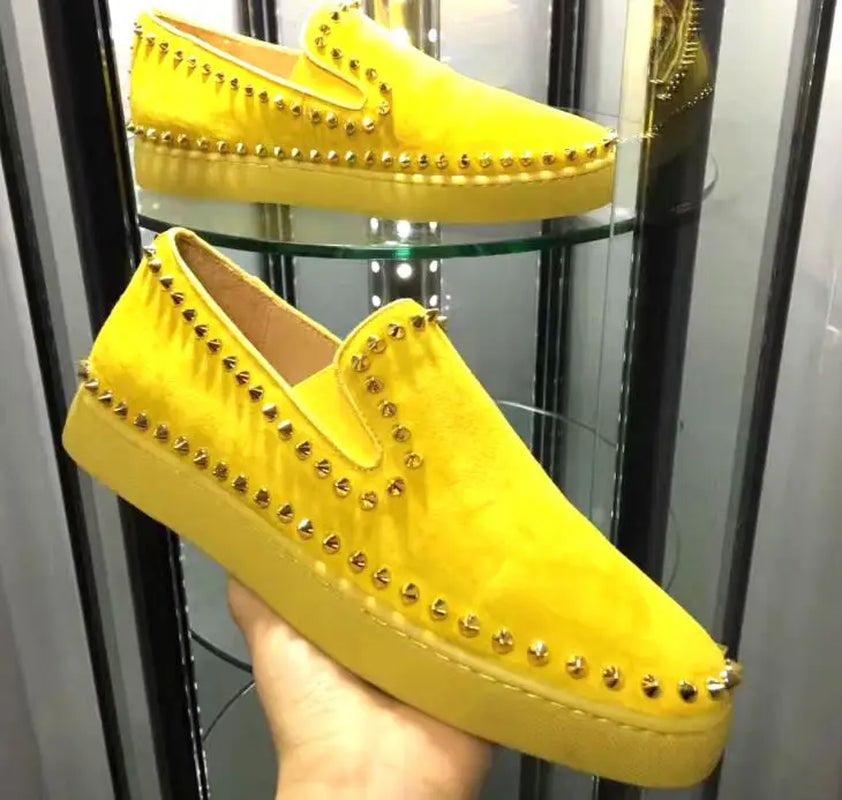 2020 Brand  Flock Loafers Men Casual Spikes so Cool Shoes Men Flats Slip-On Sneakers Leisure Big Size Yellow Color