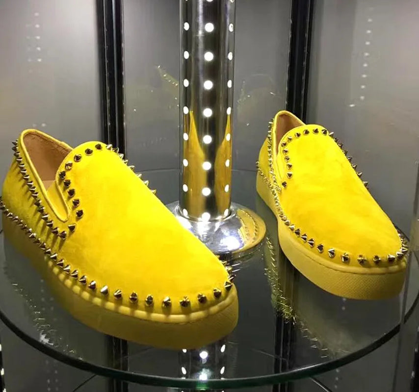 2020 Brand  Flock Loafers Men Casual Spikes so Cool Shoes Men Flats Slip-On Sneakers Leisure Big Size Yellow Color