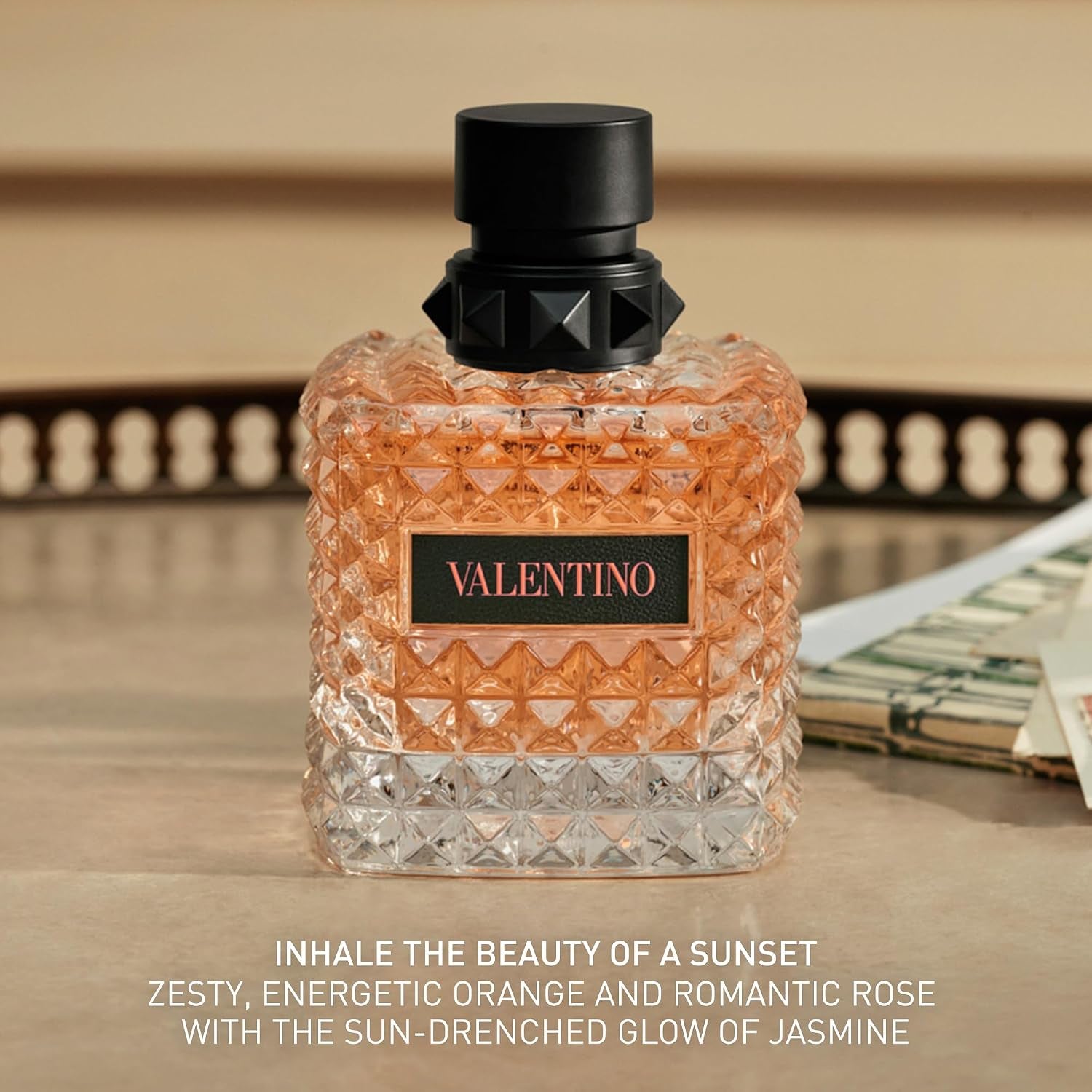 Donna Born in Roma Coral Fantasy for Women 1.0 Oz Eau De Parfum Spray |
