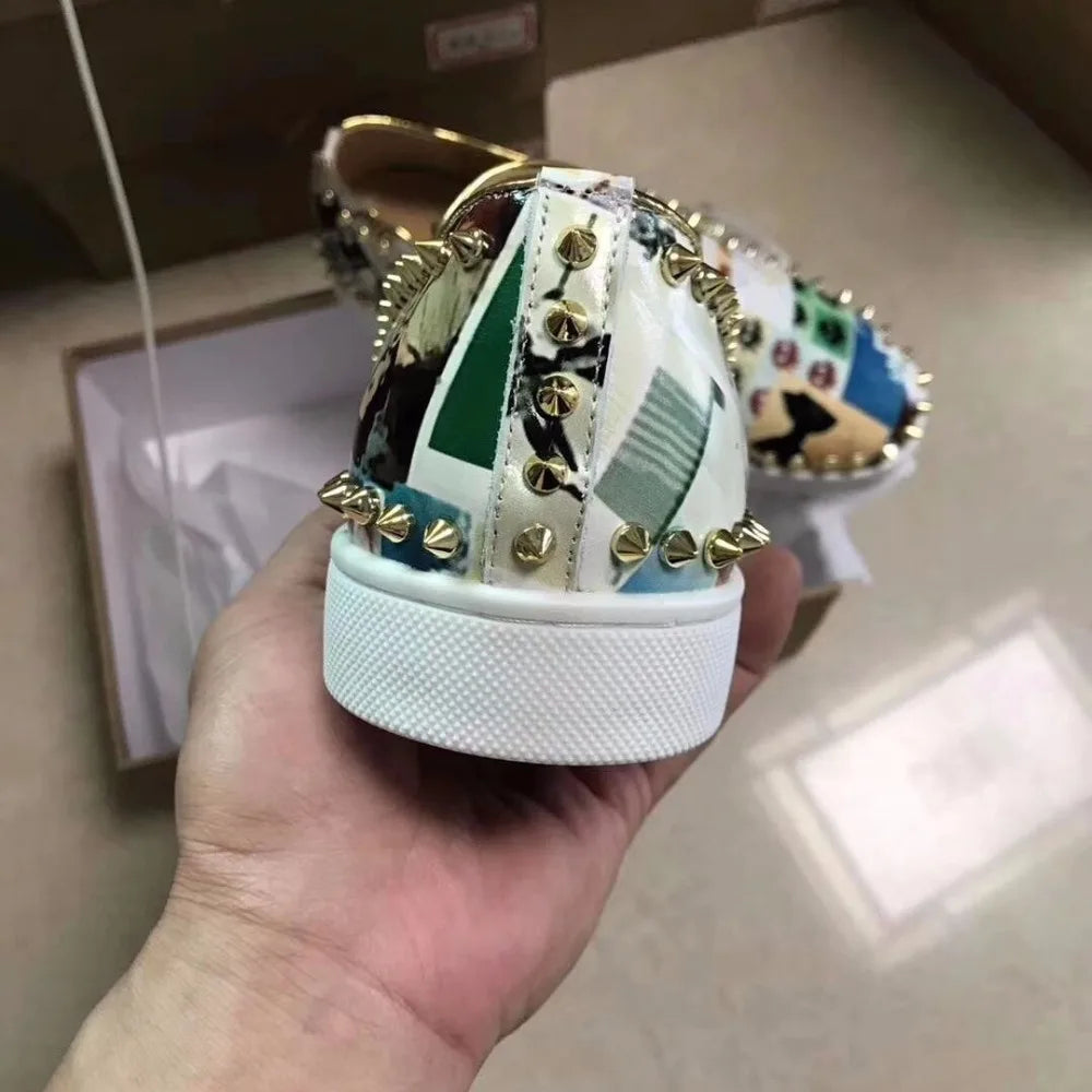 Male Comfortable Random Pattern Loafers Men Casual Shoes Party Dress Shoes Men Flats Rivet Sneakers Mixed Color